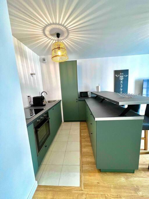 Newwilliam Apartment เซร์ริส ภายนอก รูปภาพ