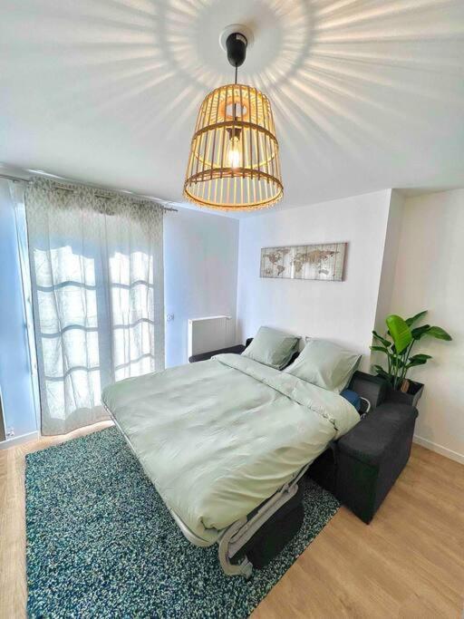 Newwilliam Apartment เซร์ริส ภายนอก รูปภาพ